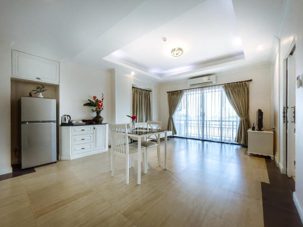 נונג קאי Royal Nakhara Hotel And Convention Centre מראה חיצוני תמונה