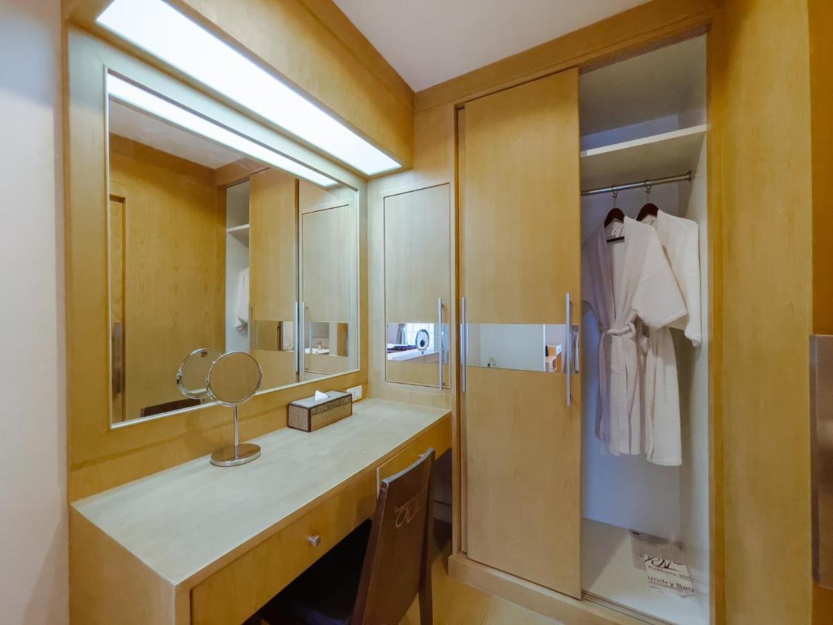 נונג קאי Royal Nakhara Hotel And Convention Centre מראה חיצוני תמונה