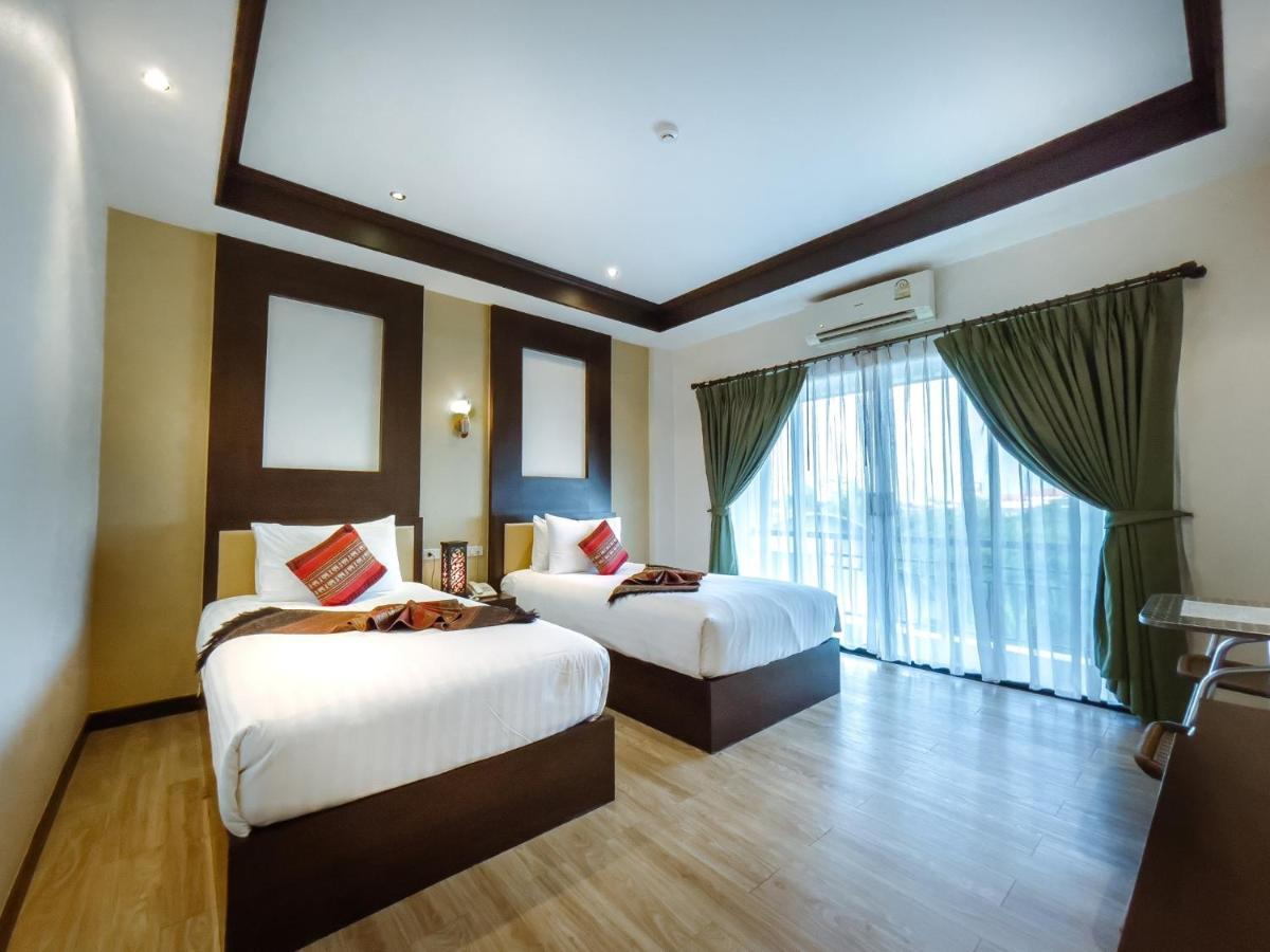 נונג קאי Royal Nakhara Hotel And Convention Centre מראה חיצוני תמונה