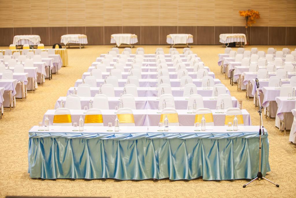 נונג קאי Royal Nakhara Hotel And Convention Centre מראה חיצוני תמונה